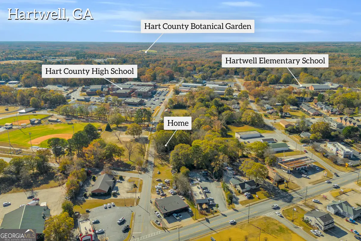 76 Campbell Drive, Hartwell, GA 30643 - Image #1