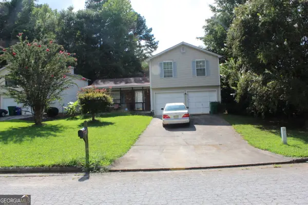 829 Carlingford Place, Lithonia, GA 30058