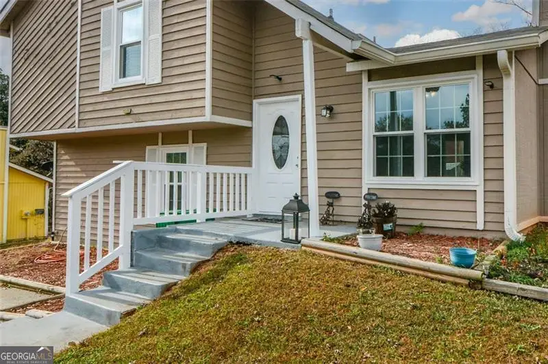 1126 Mainstreet Valley Drive, Stone Mountain, GA 30088 - Image #2