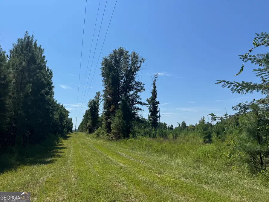 001 Cleghorn Dr, Tallassee, AL 36078 - Image #2