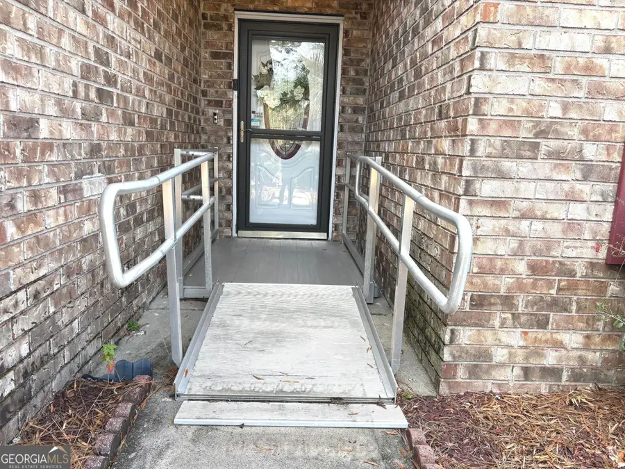 915 Mandarin Drive, Hinesville, GA 31313 - Image #2