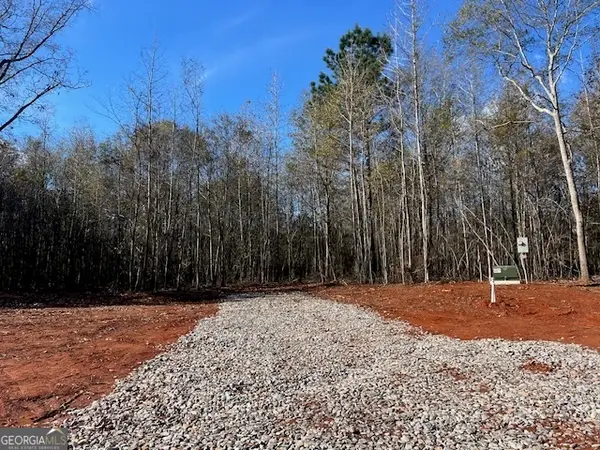 146 Berry Road, Barnesville, GA 30204