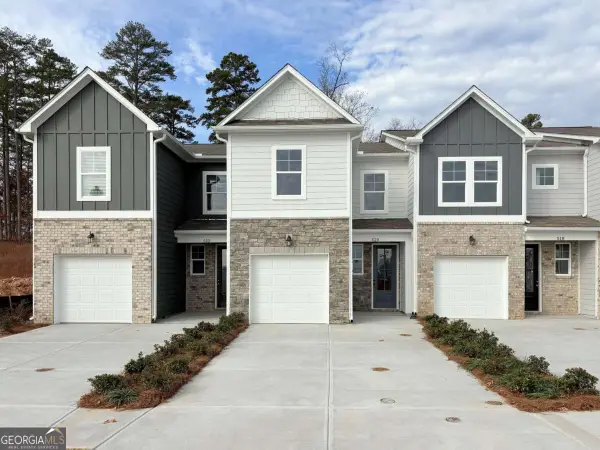 520 Crown Drive, Emerson, GA 30137