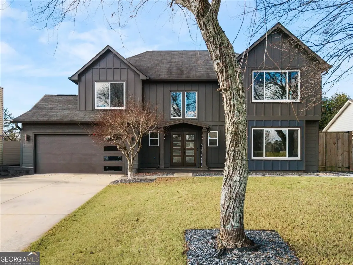 425 Mikasa Drive, Alpharetta, GA 30022 - Image #1