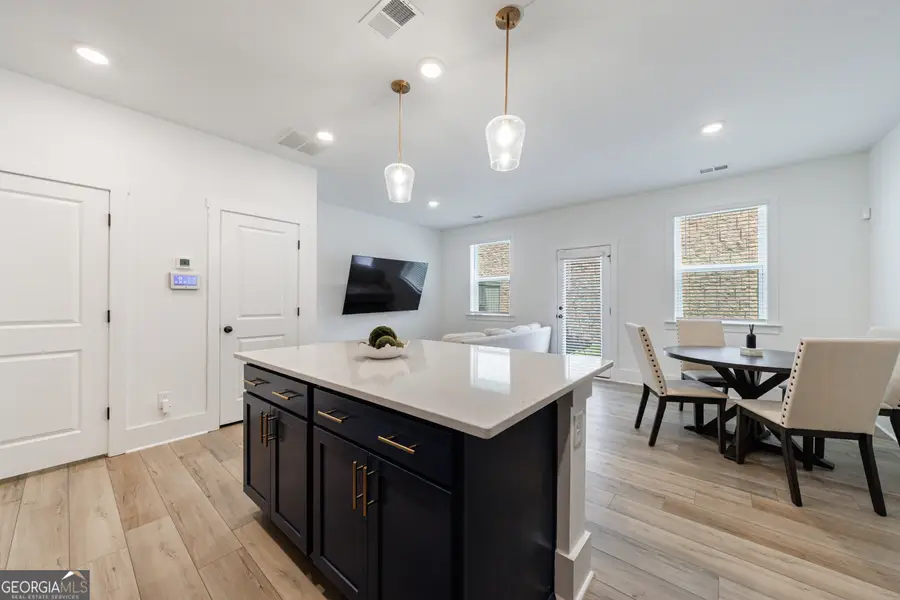 1624 Gunnin Trace Nw, Atlanta, GA 30318 - Image #2