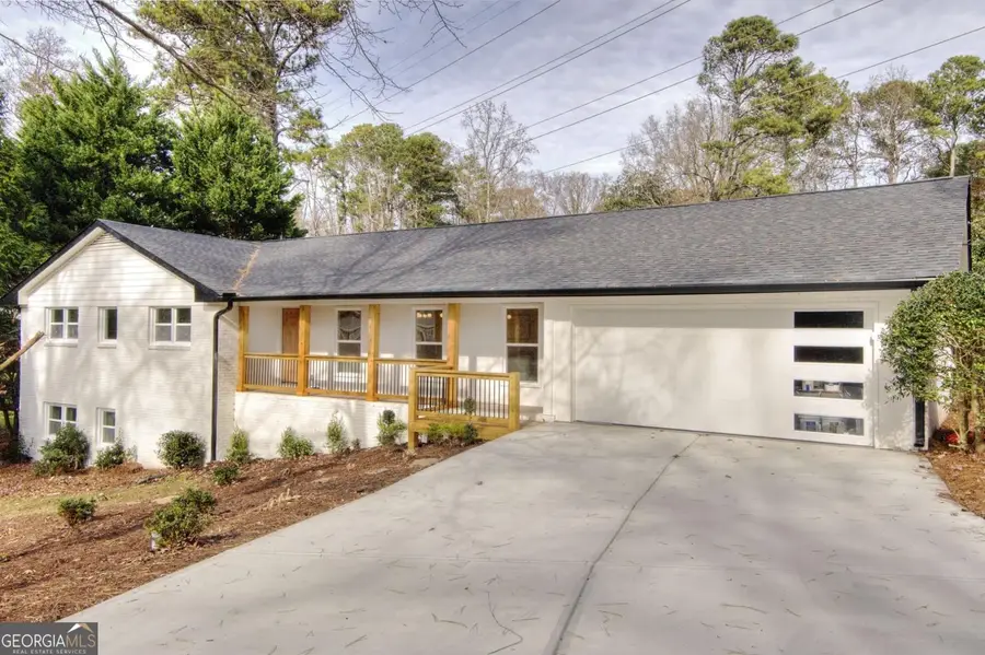 7235 NE Thornhill Ln, Atlanta, GA 30328 - Image #2