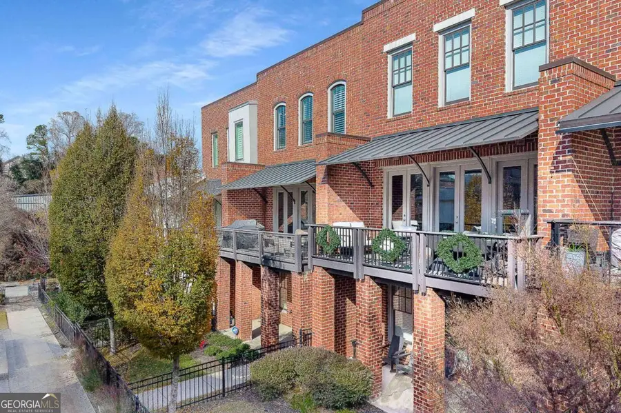 1918 Kings Cross Nw, Atlanta, GA 30318 - Image #2