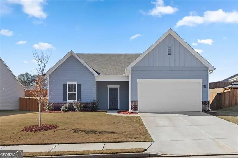 706 Bentwater Way, Hoschton, GA 30548 - Image #2