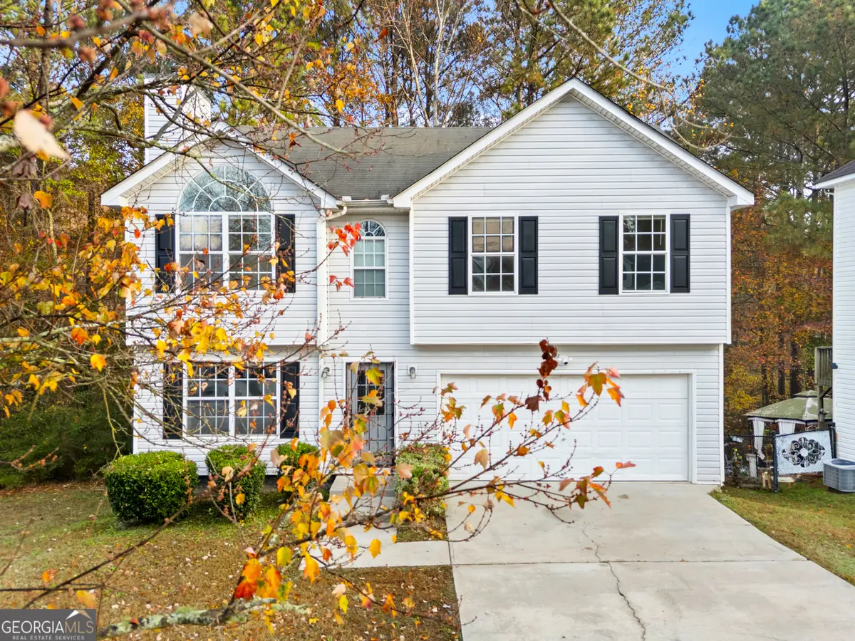 2951 Two Lake Circle, Atlanta, GA 30349 - Image #1