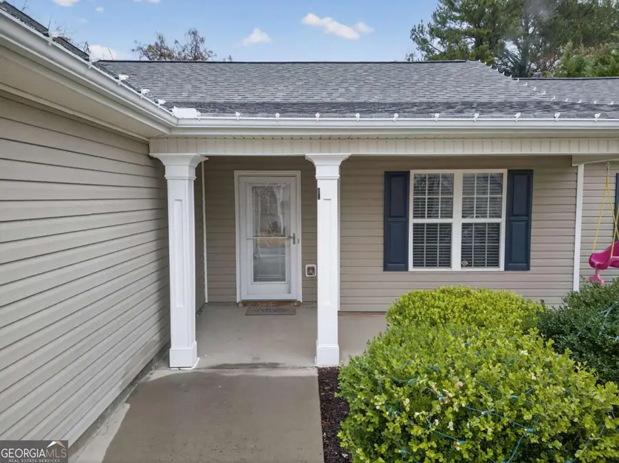 1106 Sutherland Drive, Winder, GA 30680 - Image #2