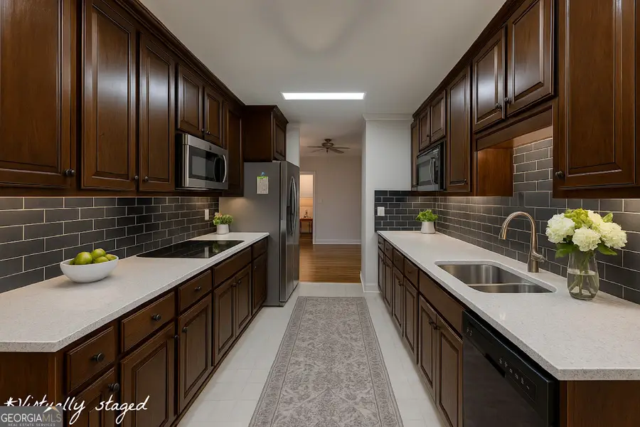 116 Manor Way, Carrollton, GA 30117 - Image #3