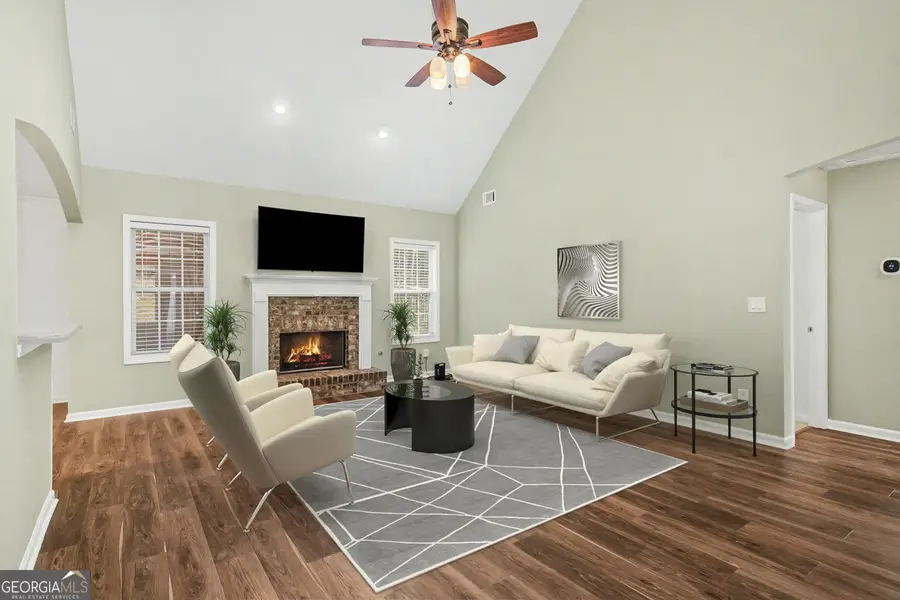 6369 Aarons Way, Flowery Branch, GA 30542 - Image #3