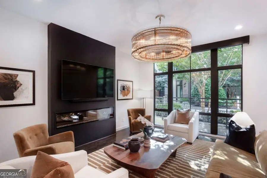 721 Longleaf Drive Ne #3, Atlanta, GA 30342 - Image #3