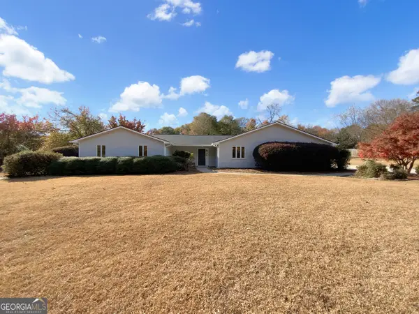 110 Spring Creek Court, Fayetteville, GA 30215