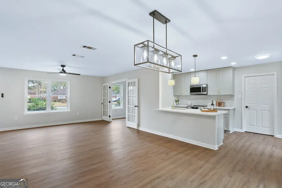 108 Greenbriar Drive, Savannah, GA 31419 - Image #2