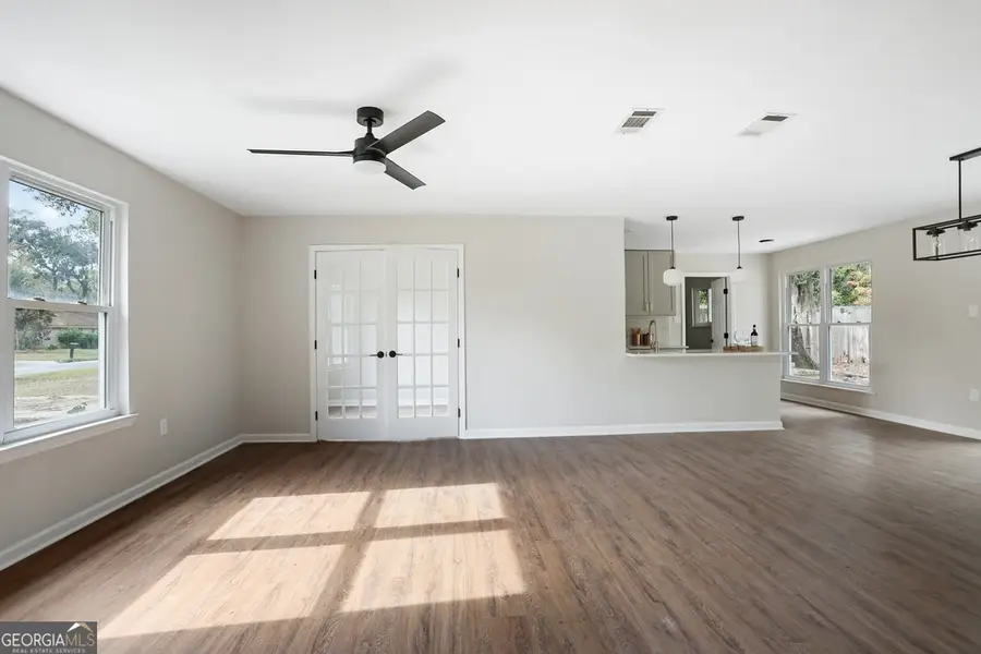 108 Greenbriar Drive, Savannah, GA 31419 - Image #3