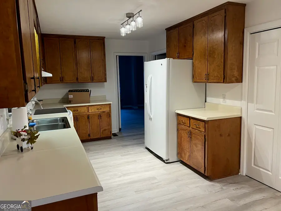 107 Roundcrest Drive, Thomasville, GA 31792 - Image #3