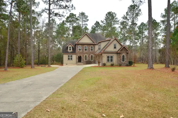 438 Highland Lakes Drive, Eastman, GA 31023