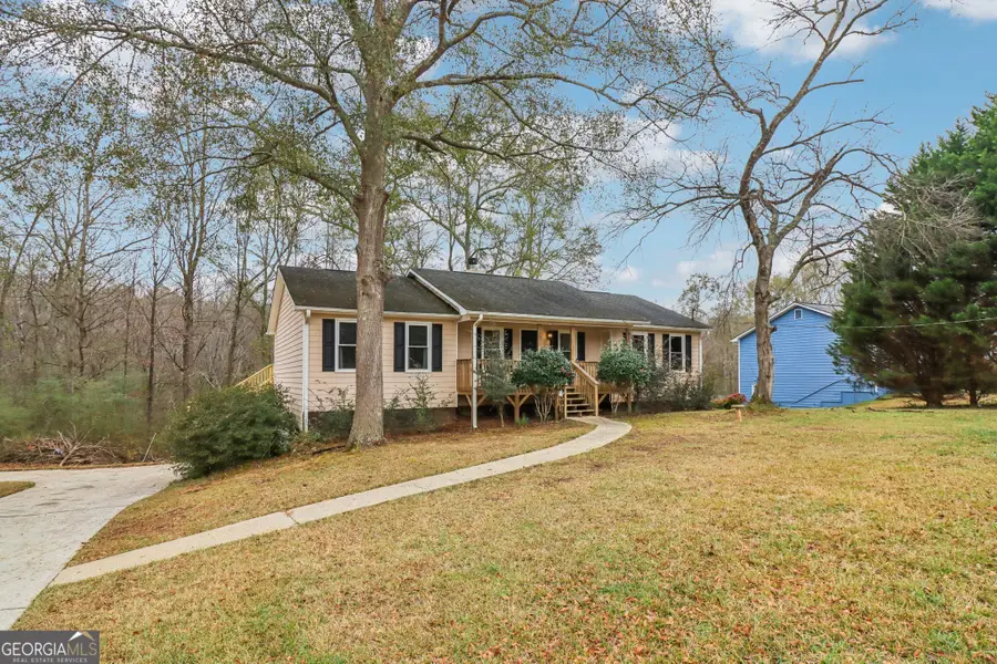 230 Aspen Lake Drive W, Newnan, GA 30263 - Image #2