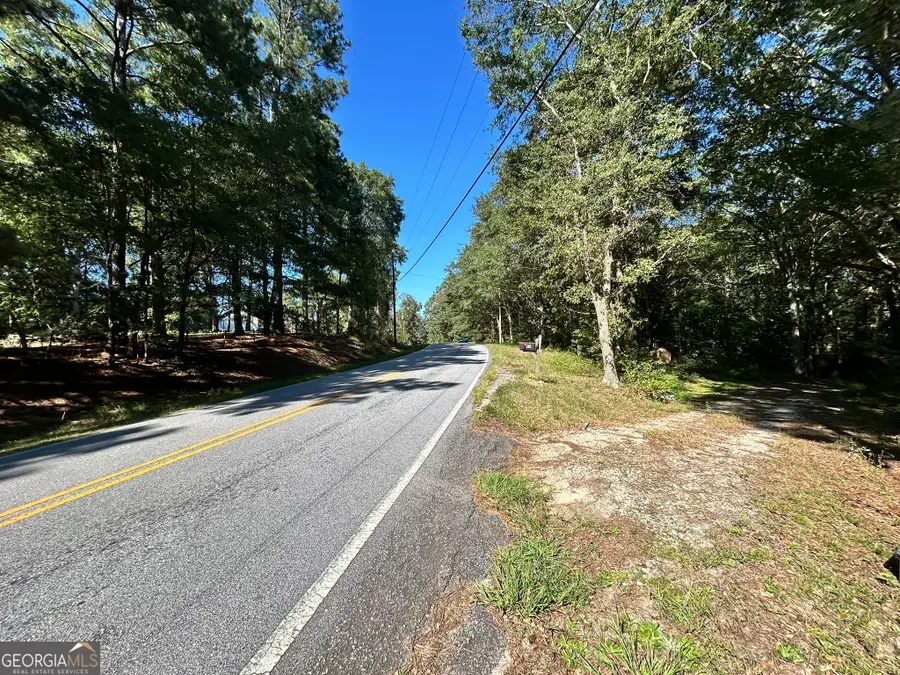 31 Creekwood Road, Winder, GA 30680 - Image #2