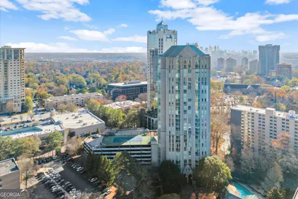 2870 Pharr Court South Nw #2210, Atlanta, GA 30305