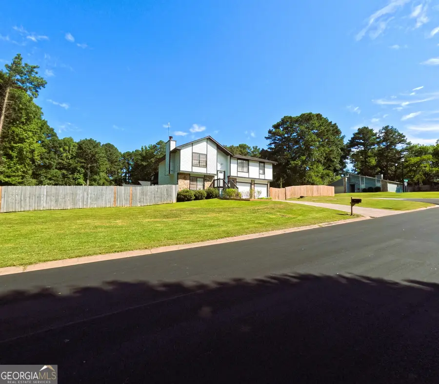 3695 Winterberry Lane, Snellville, GA 30039 - Image #2