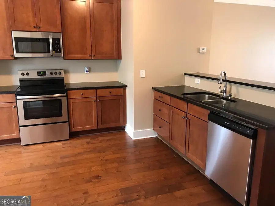 737 Liberty Commons Drive Nw, Atlanta, GA 30314 - Image #3