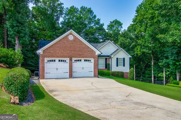 5505 Riverchase Drive, Flowery Branch, GA 30542