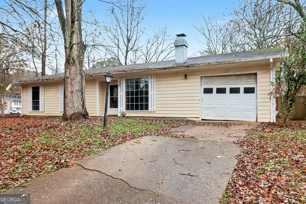 8865 Raven Drive, Jonesboro, GA 30238 - Image #1