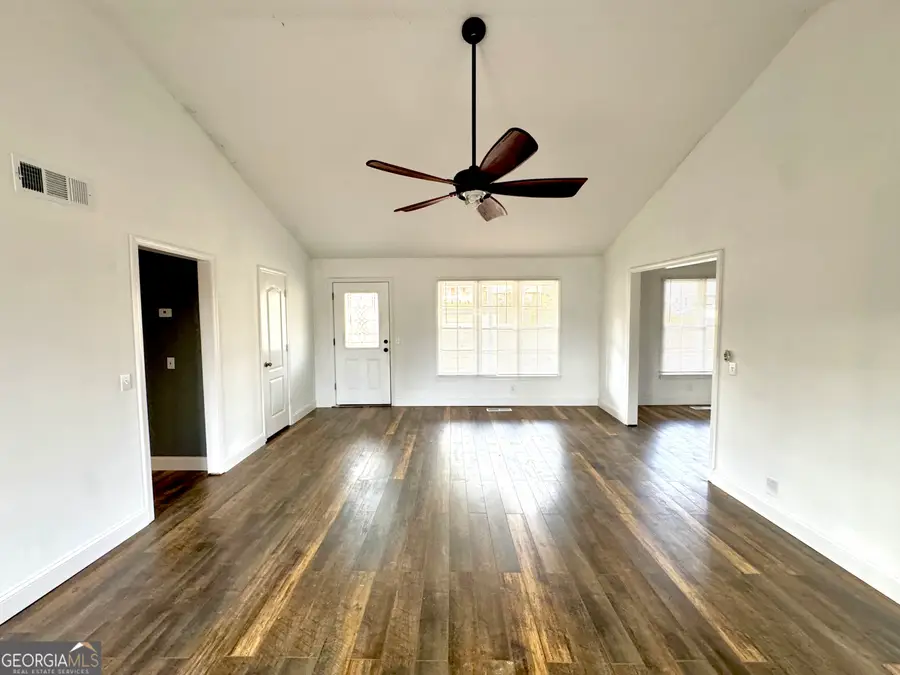 5409 Mill Valley Drive, Douglasville, GA 30135 - Image #3