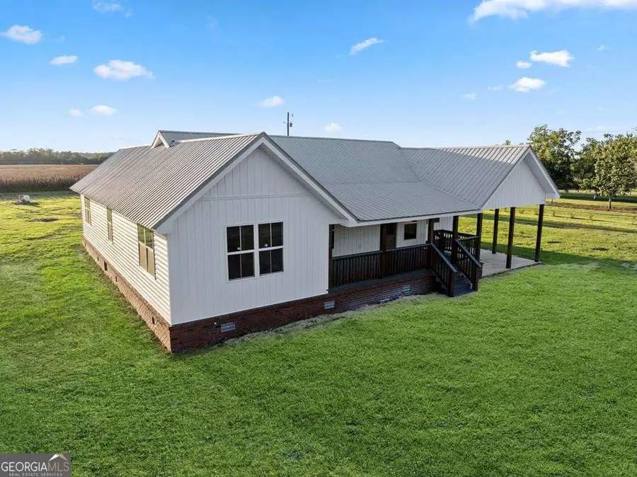 1335 Clifford Loop, Blackshear, GA 31516 - Image #2