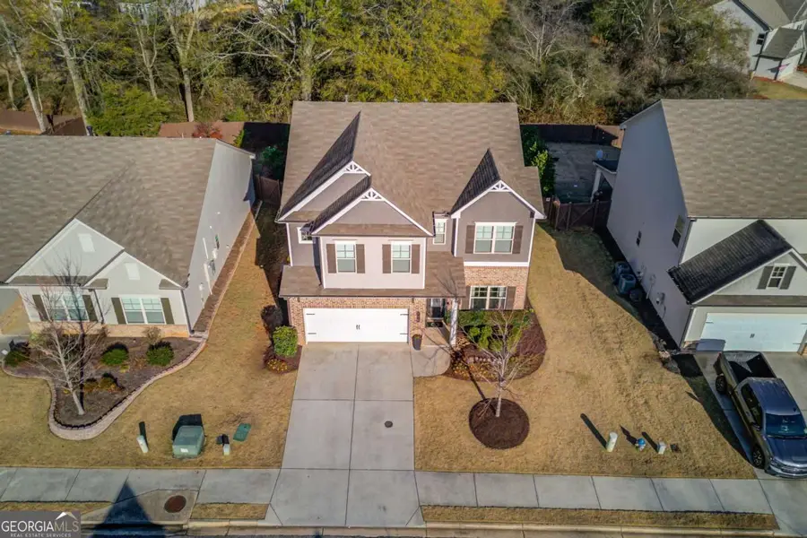956 Brighton Park Circle, Hoschton, GA 30548 - Image #2