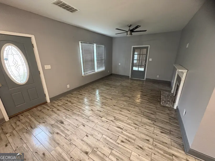 1268 Wylie Street Se, Atlanta, GA 30317 - Image #2