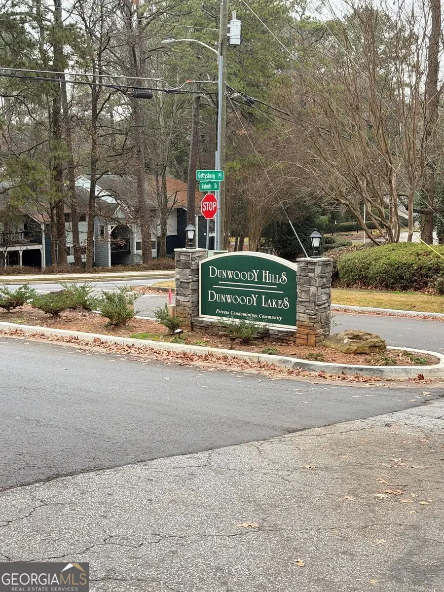 310 Natchez Trace, Atlanta, GA 30350 - Image #2