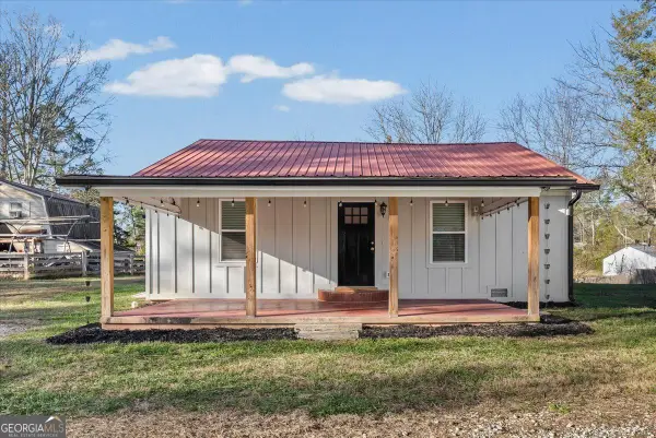 18 Farmer Road, Cartersville, GA 30120