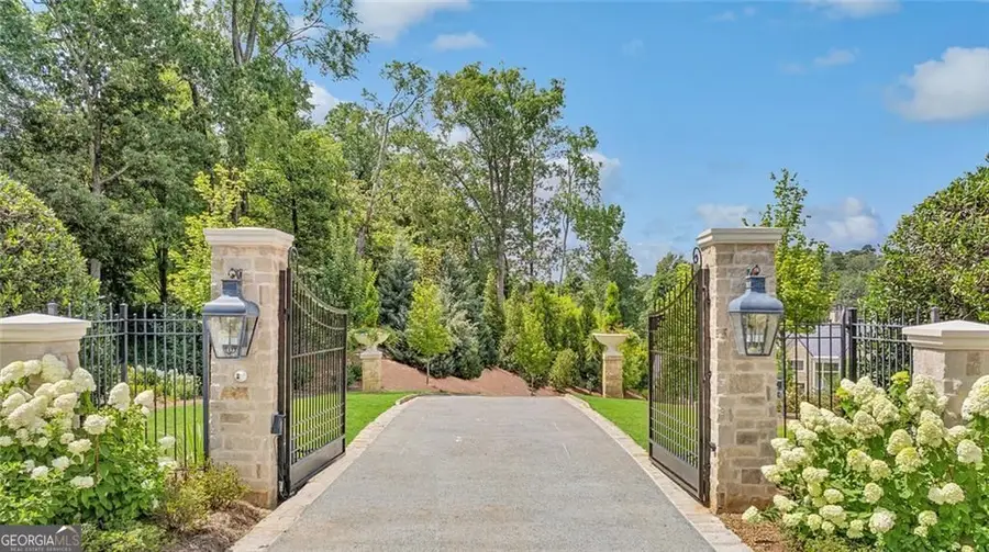 4725 Northside Drive, Sandy Springs, GA 30327 - Image #2