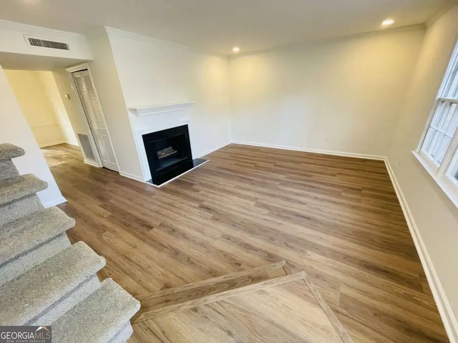 2 Chaumont Square Nw, Atlanta, GA 30327 - Image #3