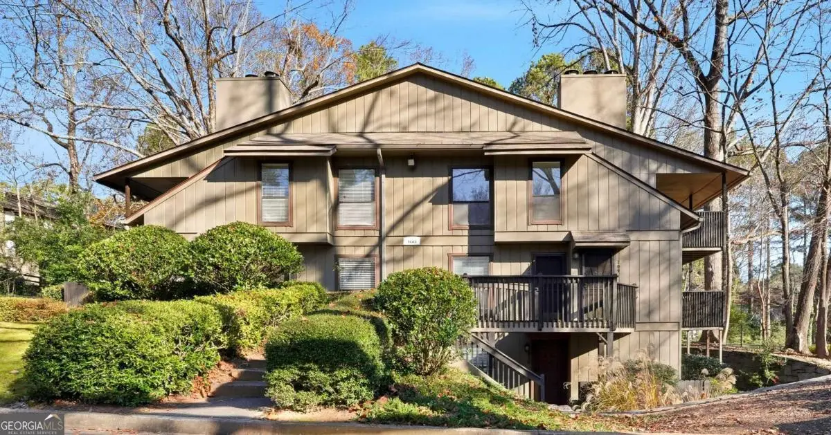 109 Cumberland Court Se, Smyrna, GA 30080 - Image #1