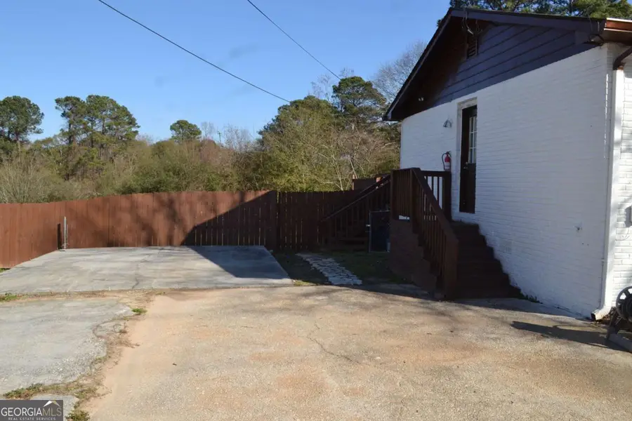 555 Lee Byrd Road, Loganville, GA 30052 - Image #3