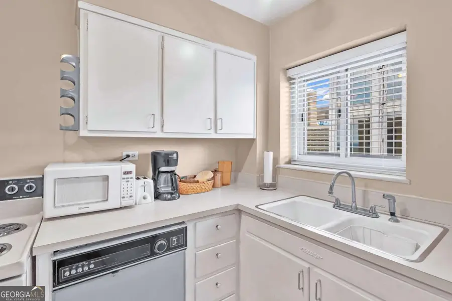 300 Peachtree Street Ne #23N, Atlanta, GA 30308 - Image #3