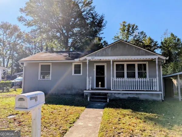 2009 E 57th Street, Savannah, GA 31404