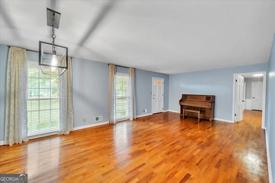 220 Brookwood Drive, Dublin, GA 31021 - Image #2