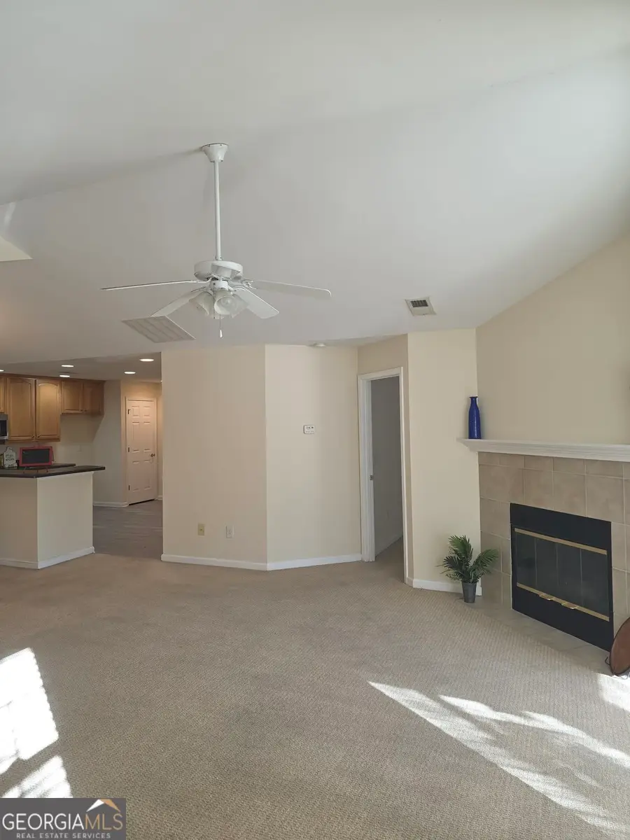 102 Cascade Park Drive, Atlanta, GA 30331 - Image #2