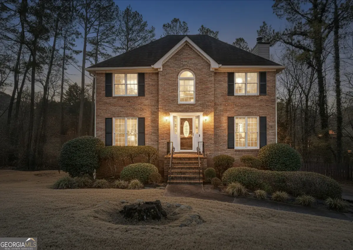 1093 Washington Lee Drive Sw, Lilburn, GA 30047 - #1