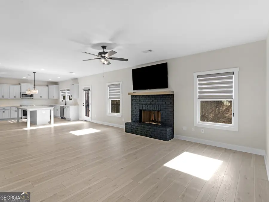 24 Deer Creek Court, Moreland, GA 30259 - Image #2