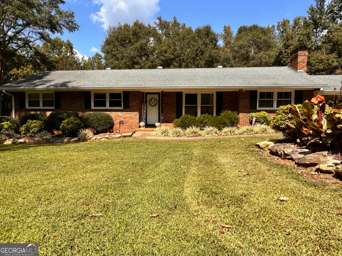 711 W Ridgeway Road, Maysville, GA 30558 - Image #1