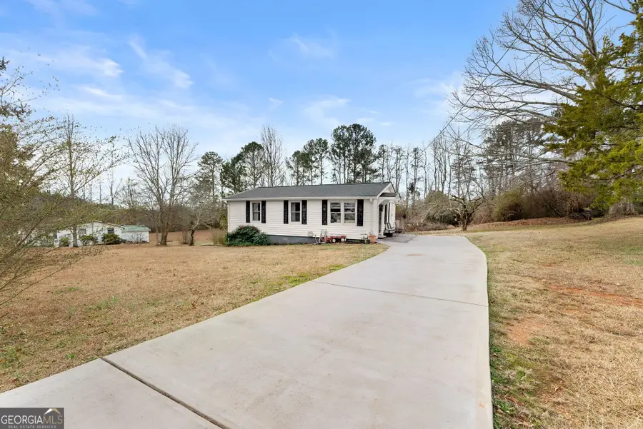 4539 Cash Drive, Flowery Branch, GA 30542 - #2