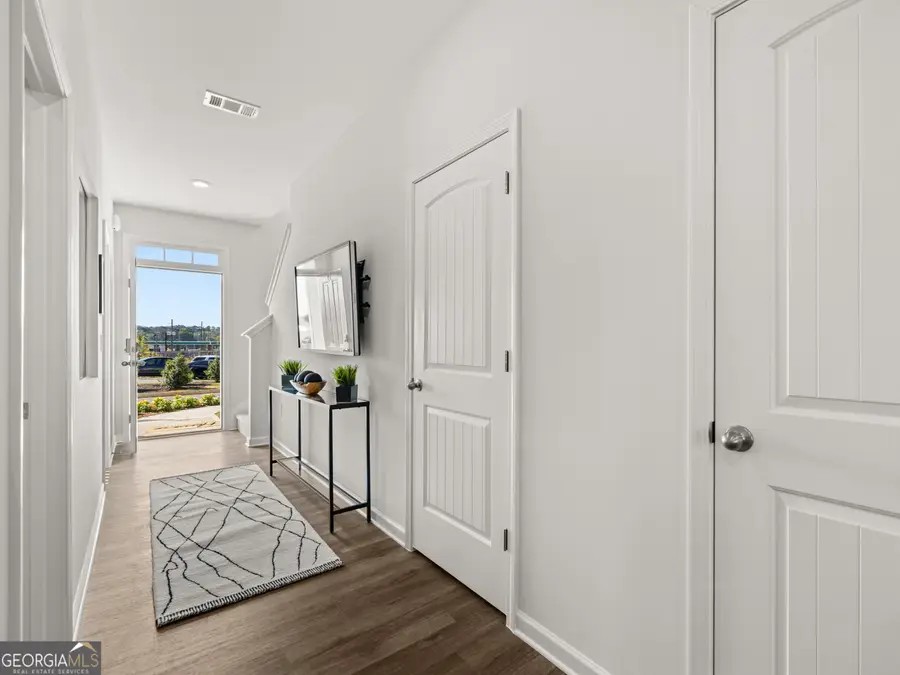 5995 Skylar Drive #70, Atlanta, GA 30336 - Image #3