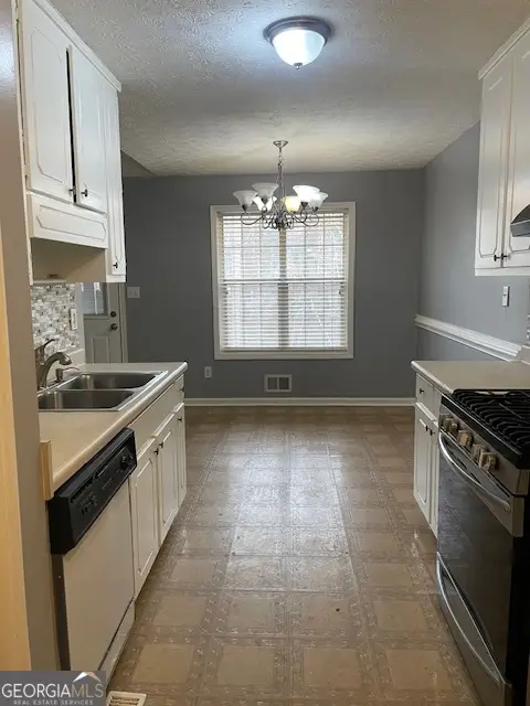 190 Oakwood Circle, Stockbridge, GA 30281 - #2