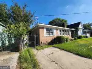 377 Grant Avenue, Macon, GA 31201